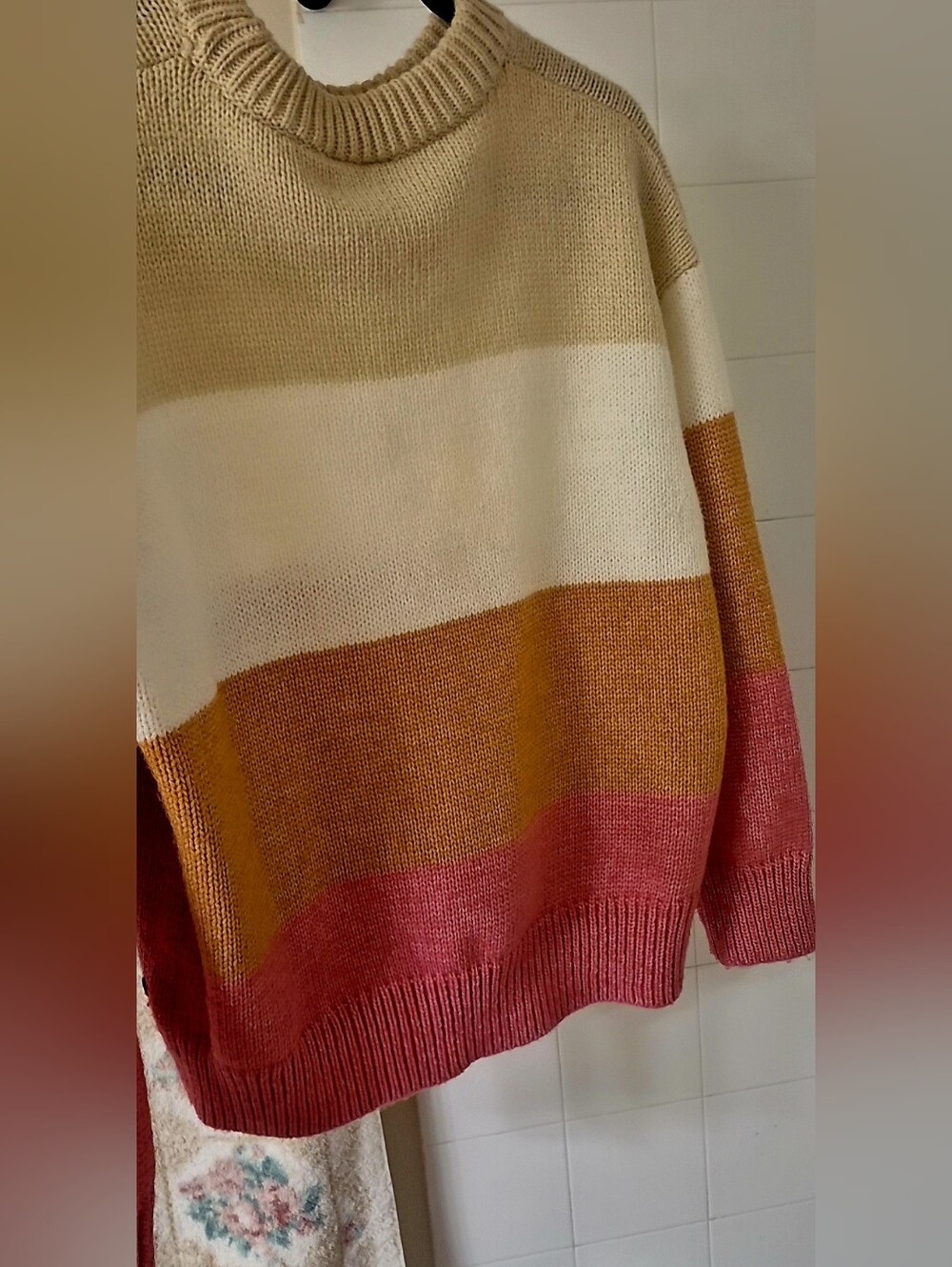Beauiful ROXY SWEATER